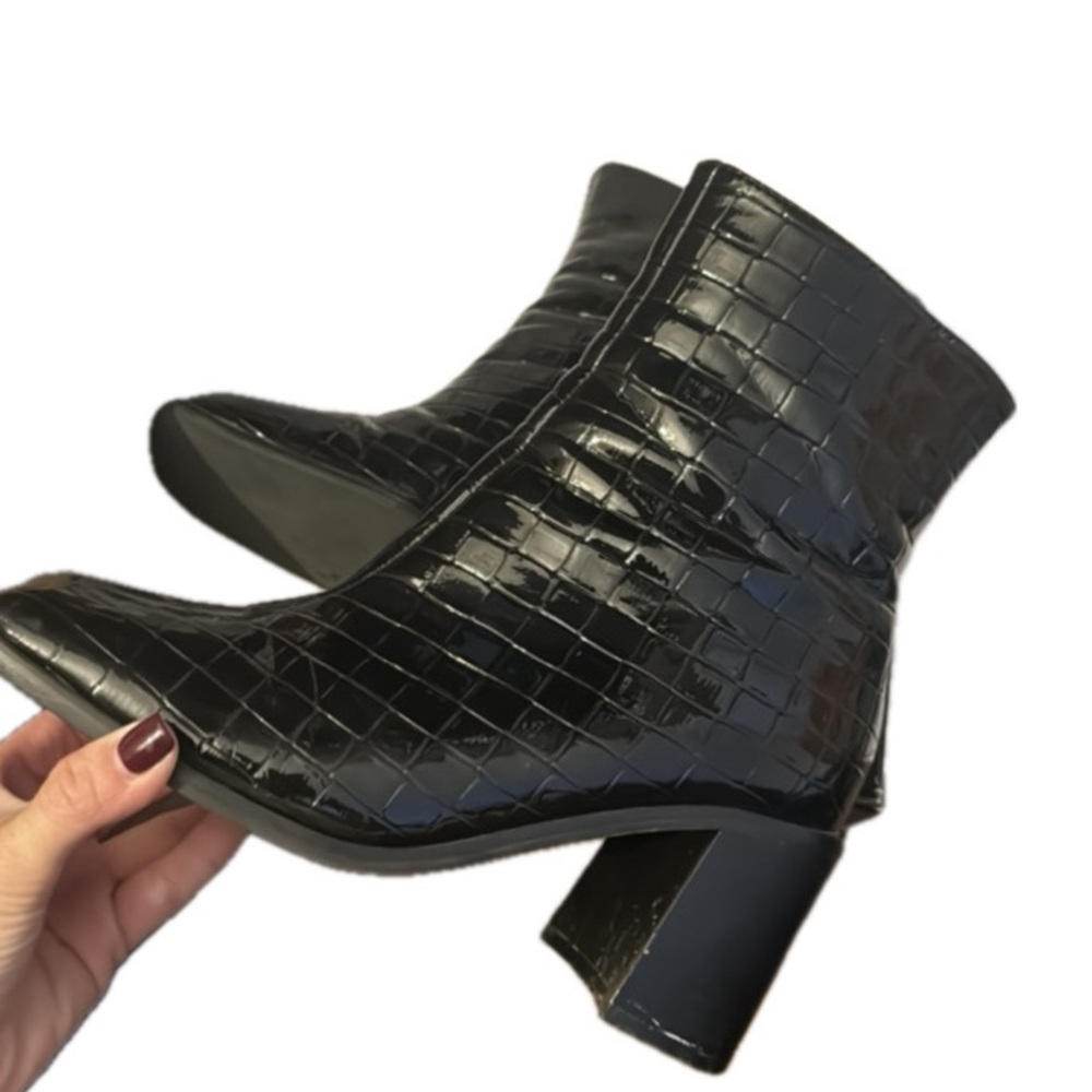 TOPSHOP - Croc Embossed Boot - 6